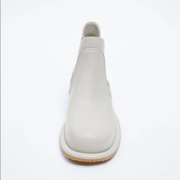 ZARA CREPE SOLE LOW HEEL LEATHER ANKLE BOOTS WHITE - Picture 4 of 6